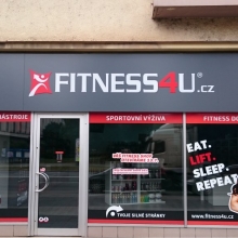 Světelný frézovaný  portál prodejna Fitness Zlín